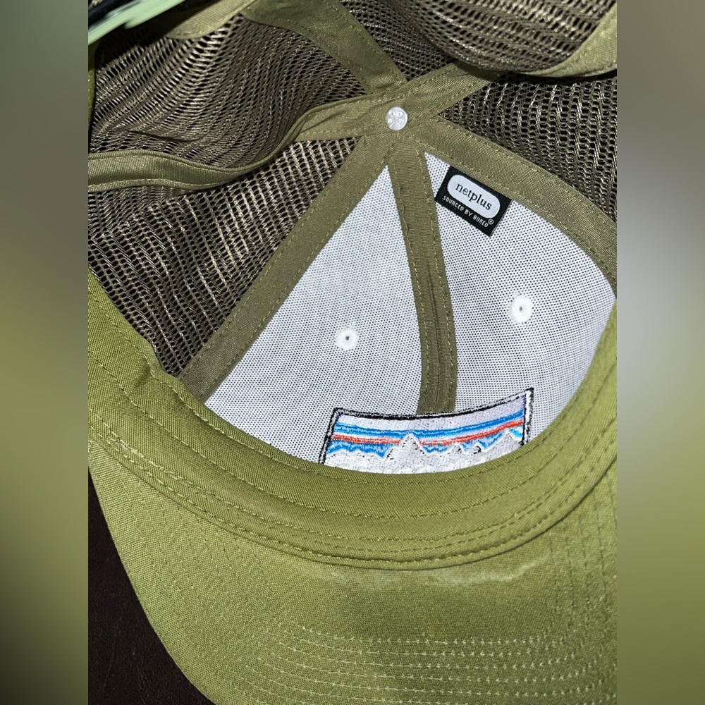 Patagonia - P-6 Logo LoPro Trucker Hat adjustable - Picture 7 of 8
